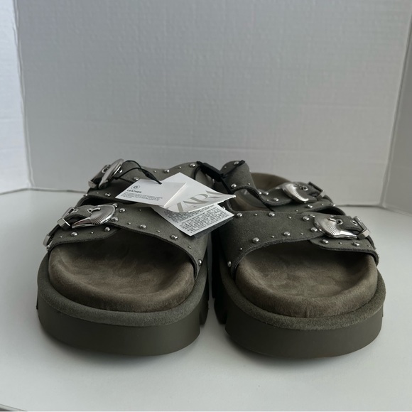Zara Khaki Buckle Sandals - Picture 3 of 16